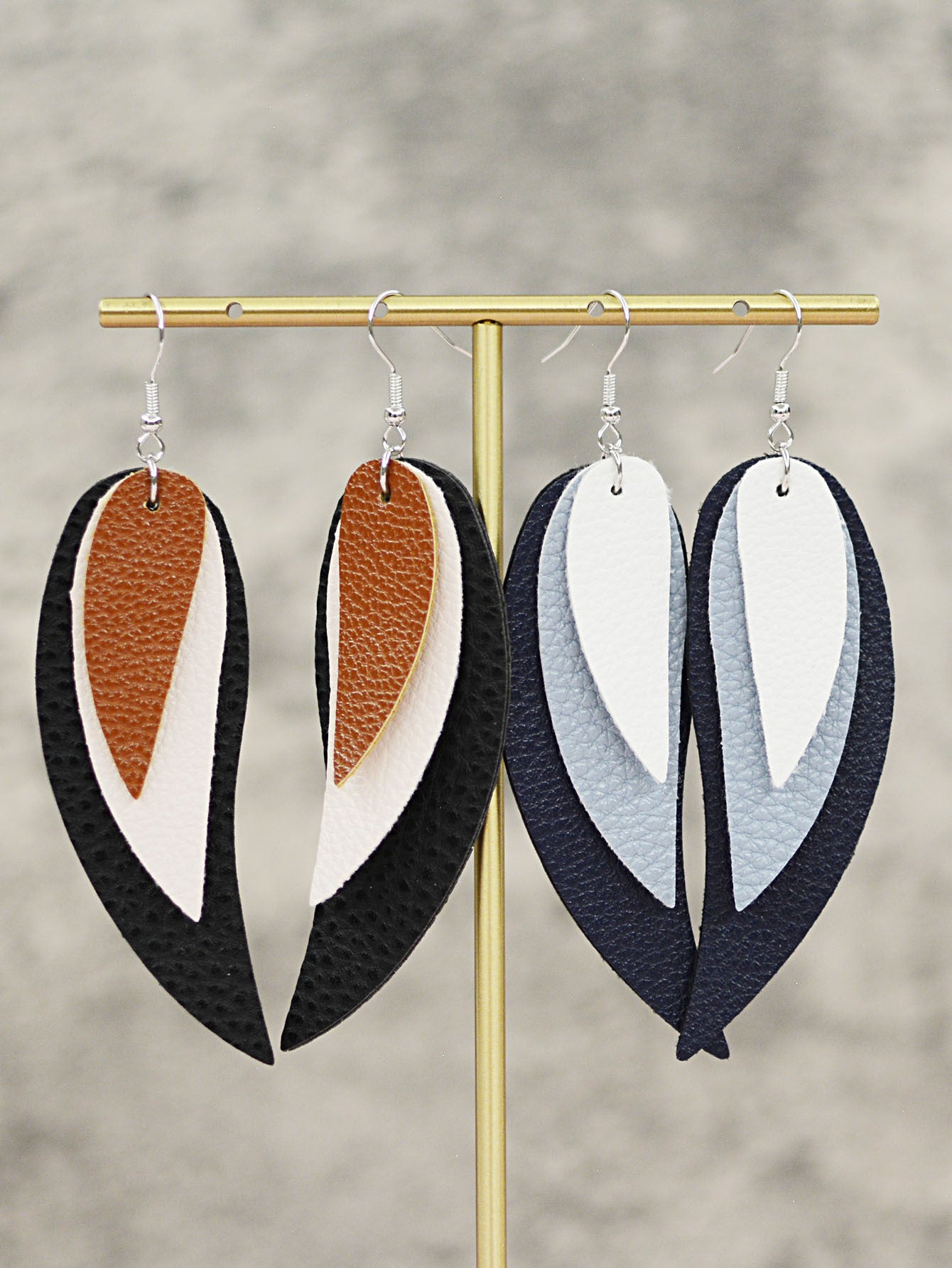 Wholesale Multi-layered Leather Earrings Symmetrical Love Earrings